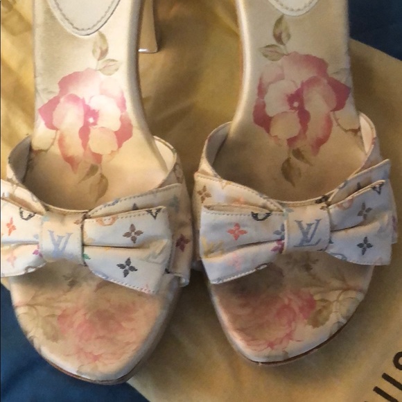 Louis Vuitton wood heels - Picture 3 of 6